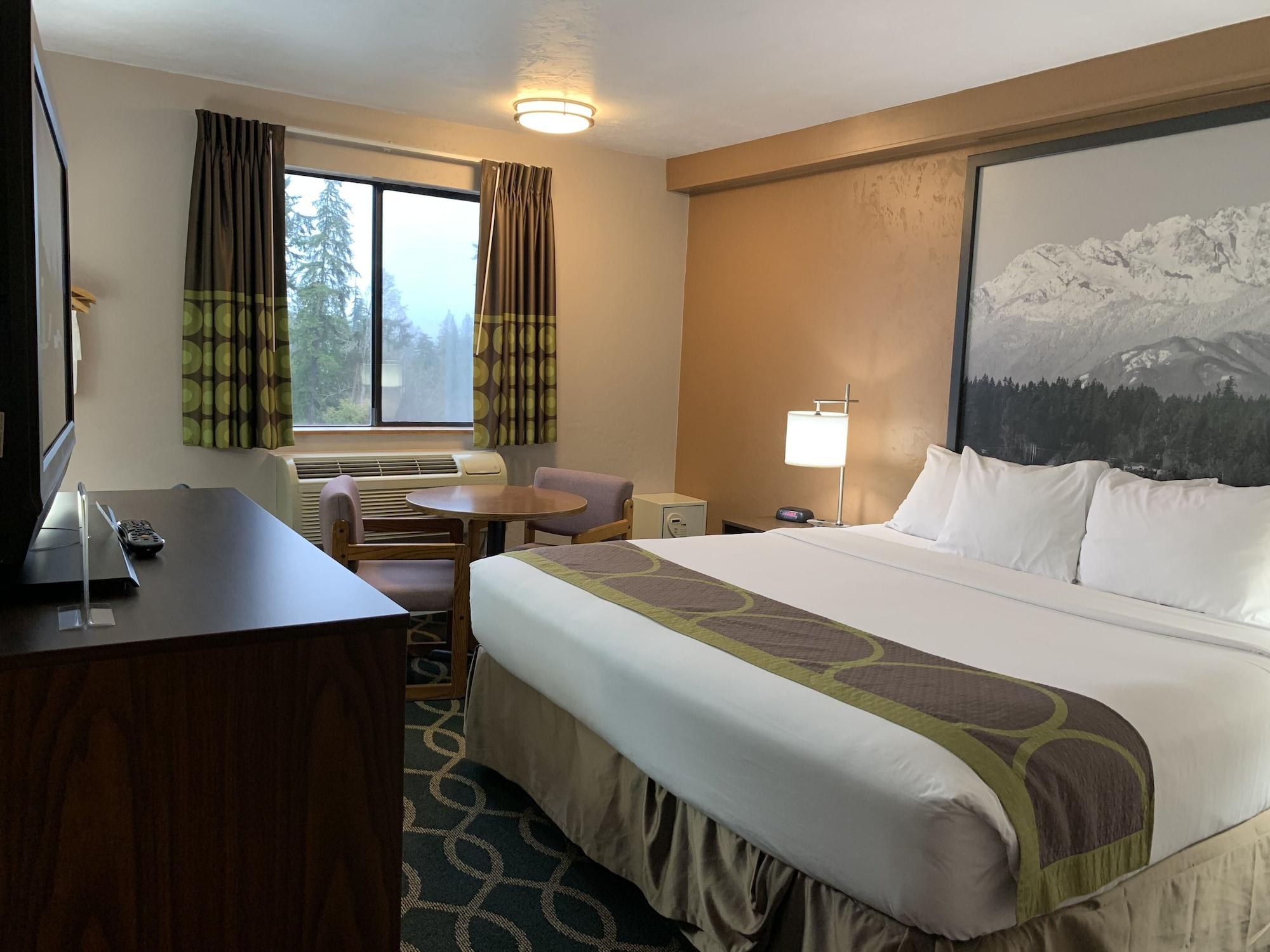 Super 8 By Wyndham Port Angeles At Olympic National Park Exterior foto