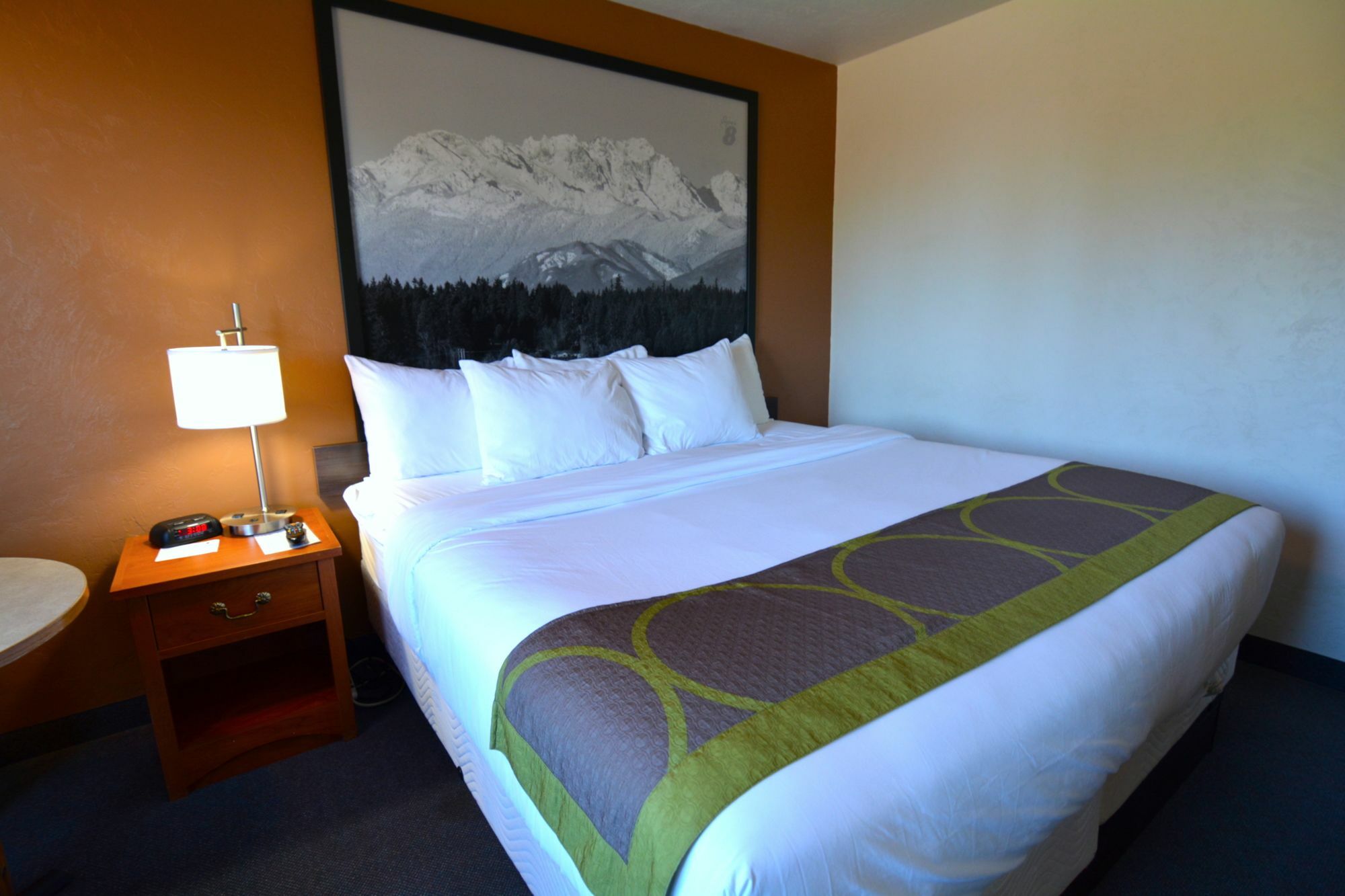 Super 8 By Wyndham Port Angeles At Olympic National Park Exterior foto